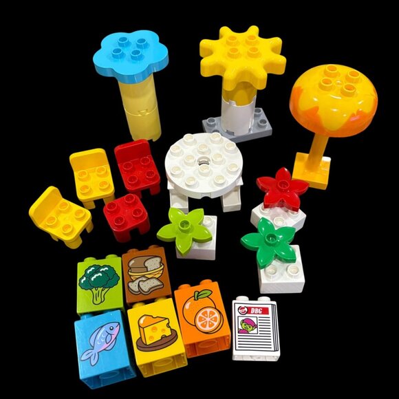 Lego Duplo Shopkeeper Building Set With Blocks & Figures - Picture 1 of 4